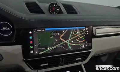 Porsche Cayenne 2023 3.0 Автомат в Москве № 213118, миниатюра 9