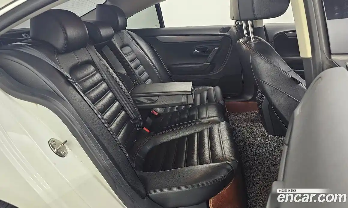 Volkswagen CC 2015 2.0 Автомат в Москве № 213127, фото 13