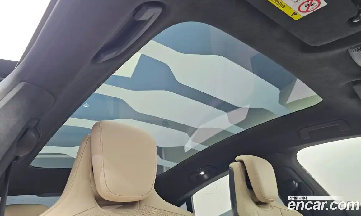 Porsche Taycan 2023 0.1 Автомат в Москве № 213178, фото 14