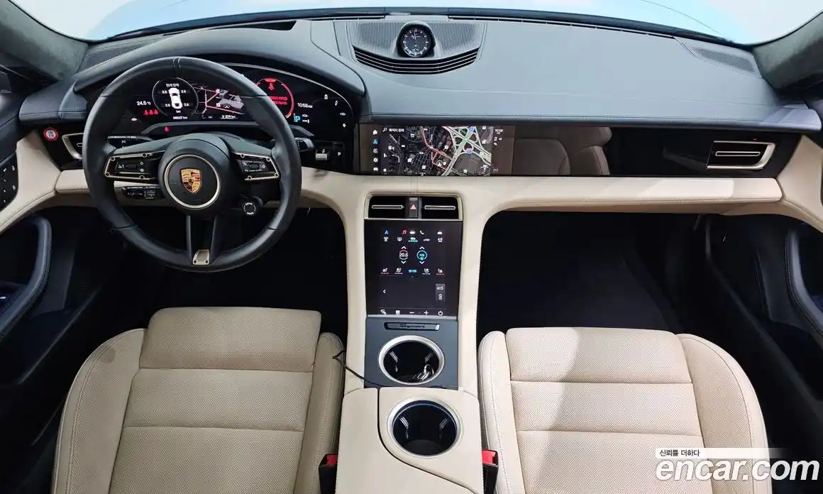 Porsche Taycan 2023 0.1 Автомат в Москве № 213178, фото 20