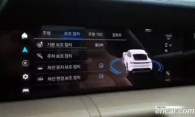 Porsche Taycan 2023 0.1 Автомат в Москве № 213178, миниатюра 7