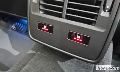 Porsche Taycan 2023 0.1 Автомат в Москве № 213178, миниатюра 8