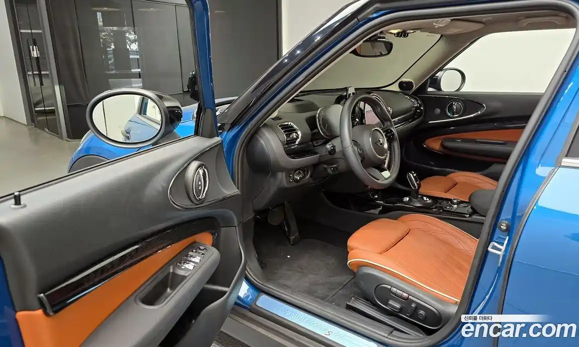 Mini Clubman 2024 2.0 Автомат в Москве № 214005, фото 6