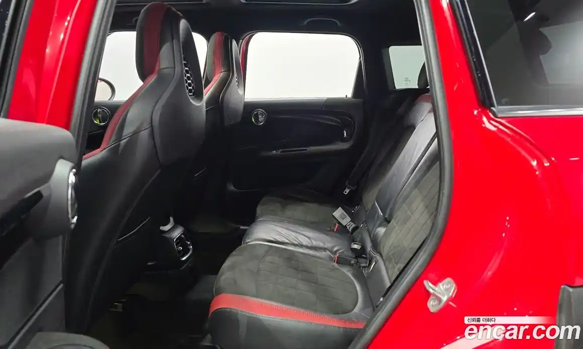 Mini Countryman 2018 2.0 Автомат в Москве № 214144, фото 14