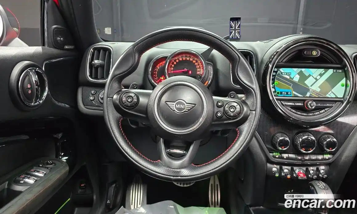 Mini Countryman 2018 2.0 Автомат в Москве № 214144, фото 15