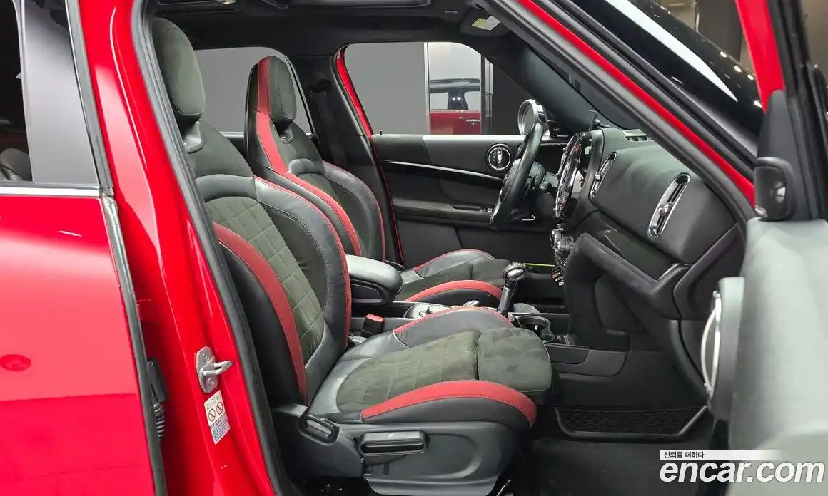 Mini Countryman 2018 2.0 Автомат в Москве № 214144, фото 5