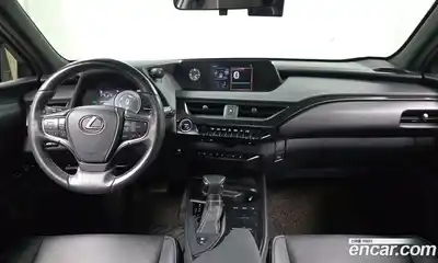 Lexus UX 2019 2.0 Автомат в Москве № 214598, миниатюра 4