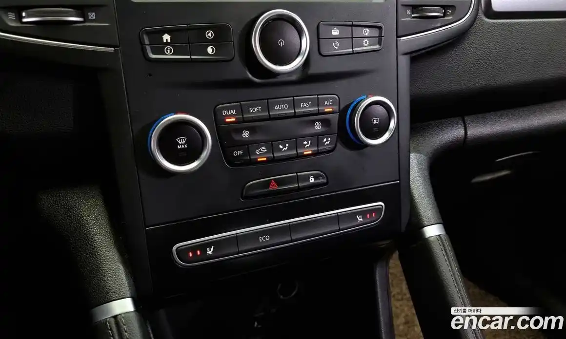 Renault QM6 2021 2.0 Автомат в Москве № 220843, фото 11