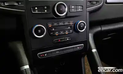 Renault QM6 2021 2.0 Автомат в Москве № 220843, миниатюра 11