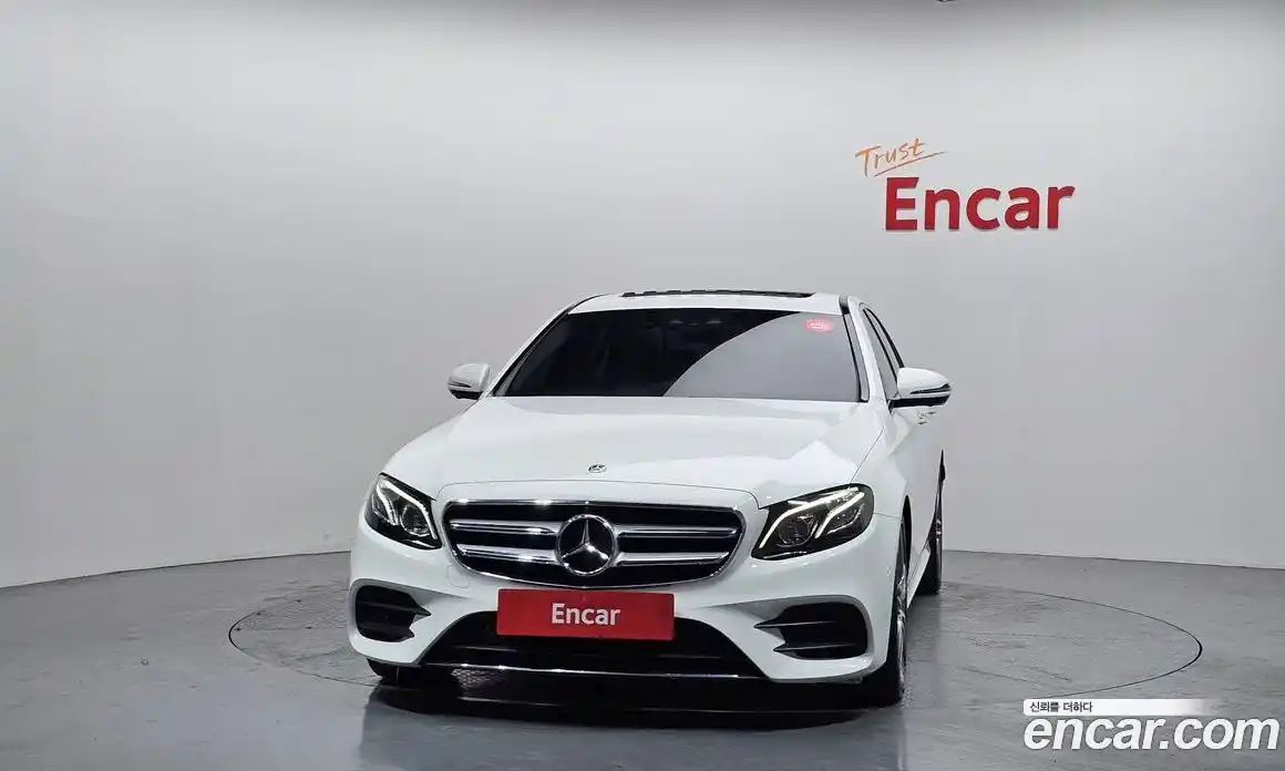 Mercedes-Benz E-Class 2019 2.0 Автомат в Москве № 223532, фото 13