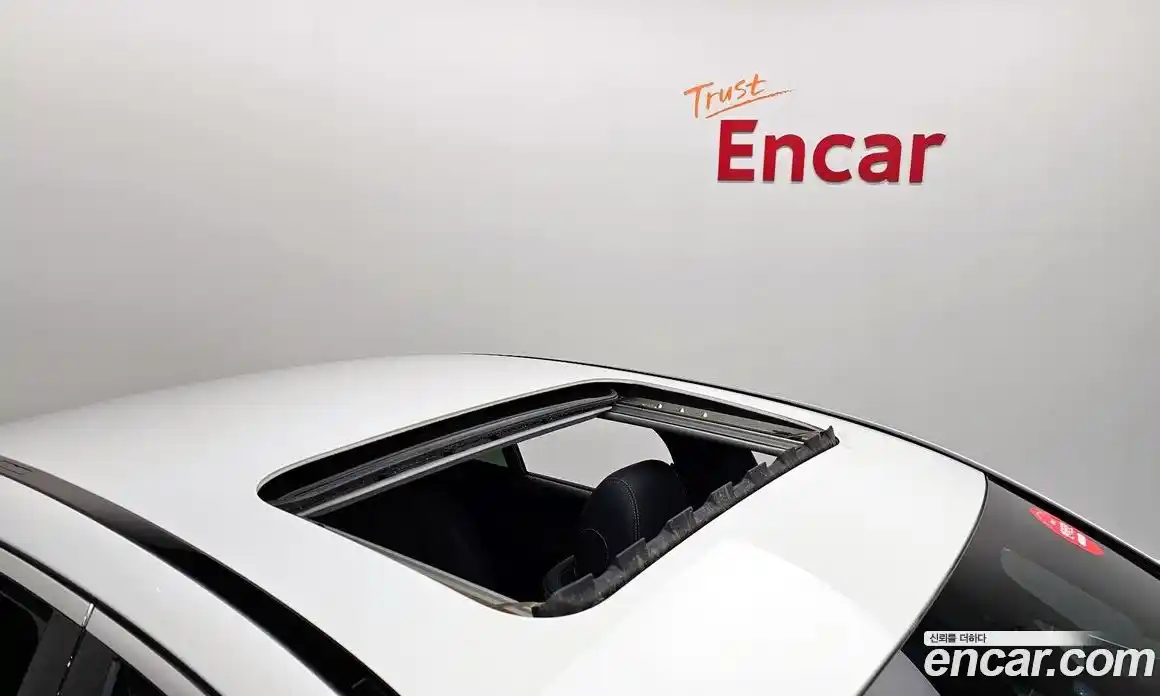 Mercedes-Benz E-Class 2019 2.0 Автомат в Москве № 223532, фото 17