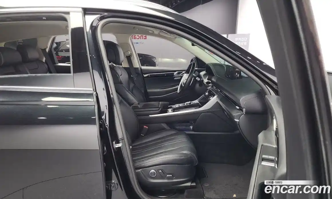 Genesis GV80 2023 2.5 Автомат в Москве № 22486, фото 4