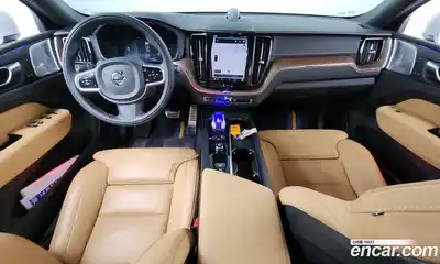 Volvo XC60 2022 2.0 Автомат в Москве № 230465, миниатюра 9