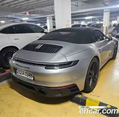 Porsche 911, 2023