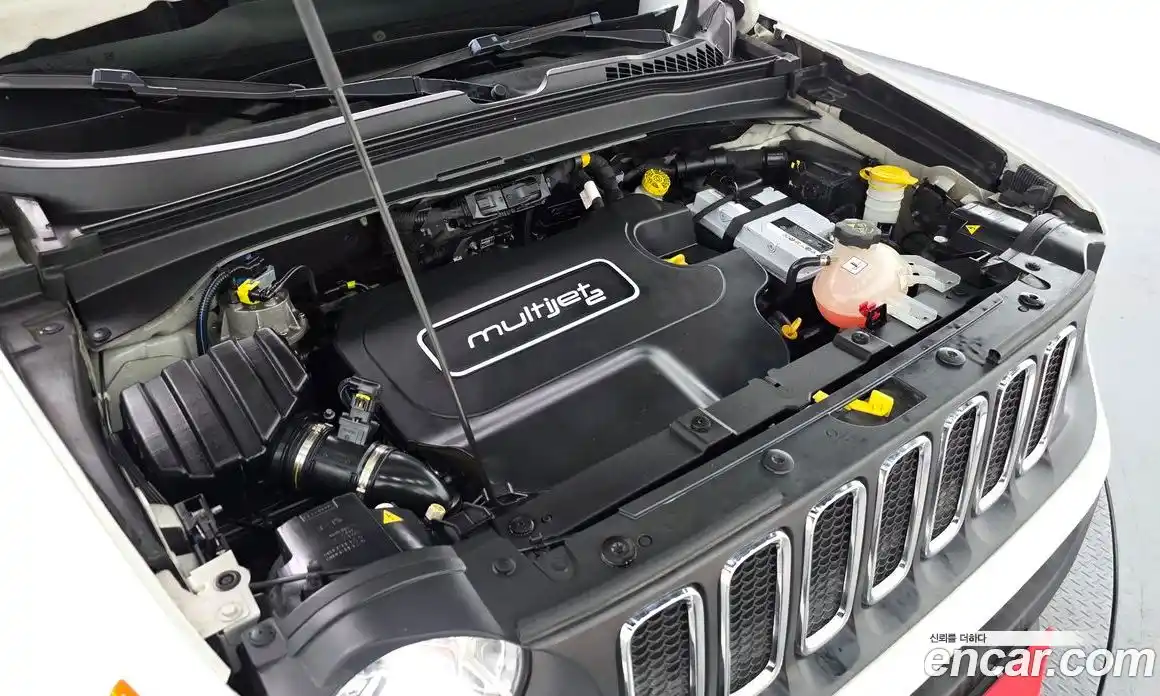 Jeep Renegade 2015 2.0 Автомат в Москве № 232413, фото 19