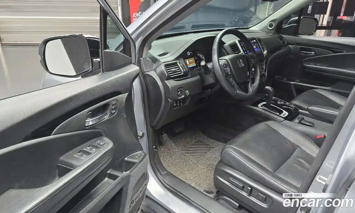 Honda Pilot 2017 3.5 Автомат в Москве № 232939, фото 14