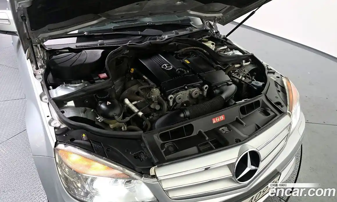 Mercedes-Benz C-Class 2009 1.8 Автомат в Москве № 242374, фото 16