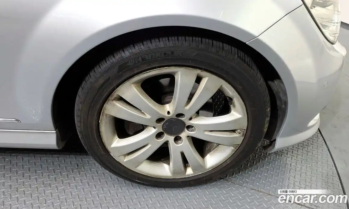 Mercedes-Benz C-Class 2009 1.8 Автомат в Москве № 242374, фото 3