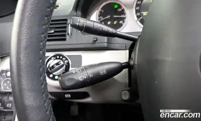 Mercedes-Benz C-Class 2009 1.8 Автомат в Москве № 242374, миниатюра 4