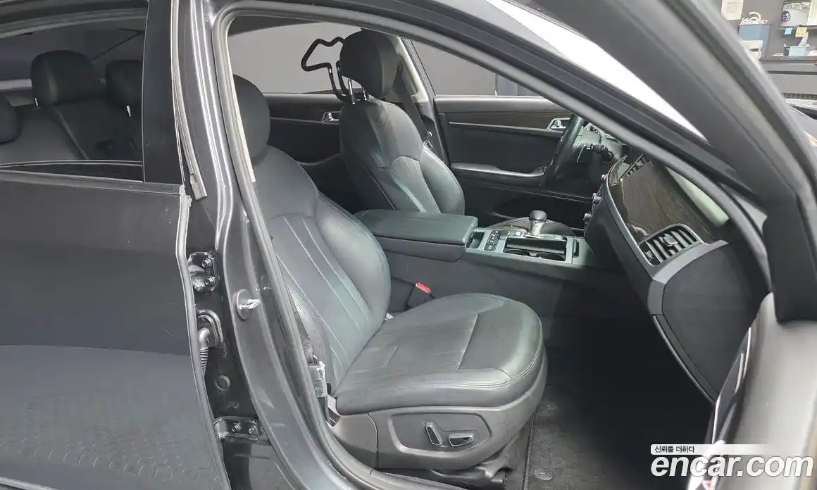 Genesis G80 2018 3.3 Автомат в Москве № 25055, фото 4