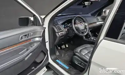 Ford Explorer 2018 2.3 Автомат в Москве № 255617, миниатюра 12
