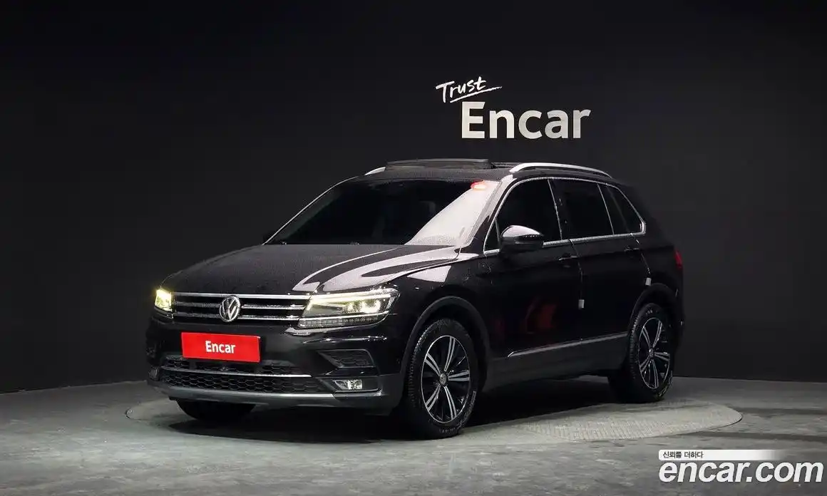 Volkswagen Tiguan 2020 2.0 Автомат в Москве № 277412, фото 12