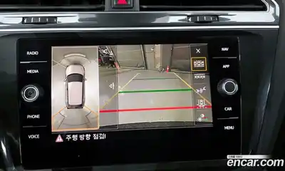 Volkswagen Tiguan 2020 2.0 Автомат в Москве № 277412, миниатюра 5