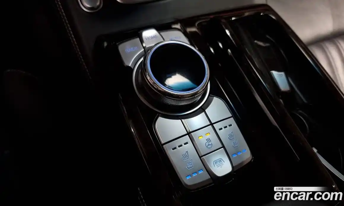 Genesis G90 2020 3.8 Автомат в Москве № 27925, фото 18