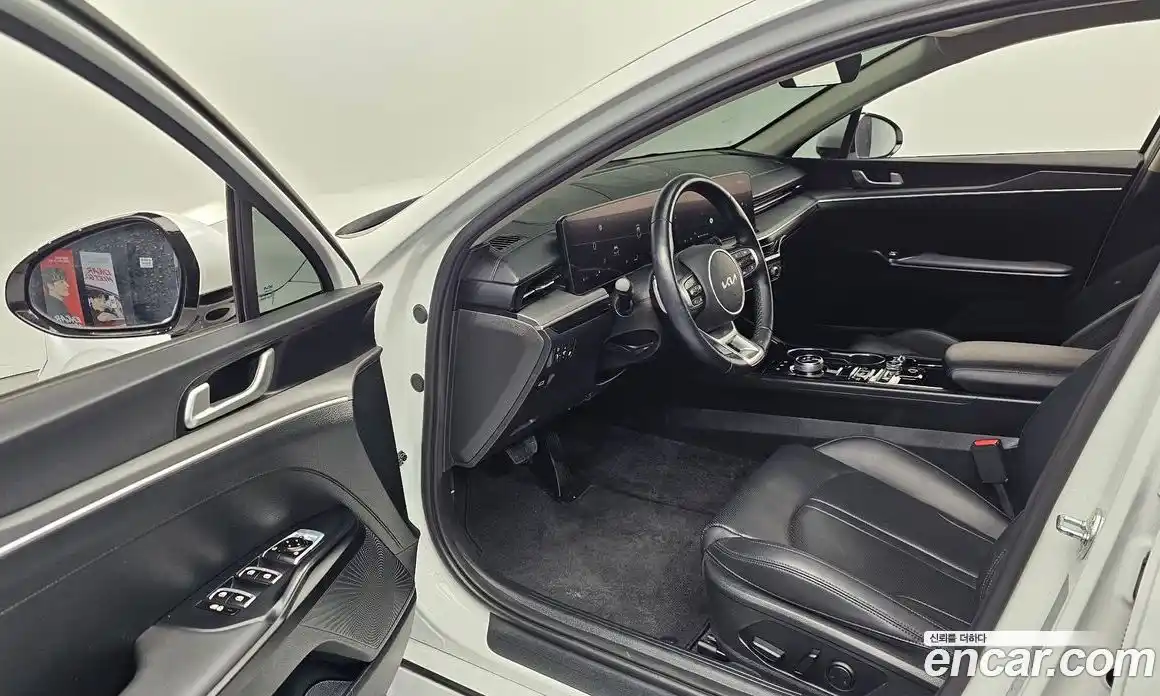 Kia K5 2024 2.0 Автомат в Москве № 307976, фото 5