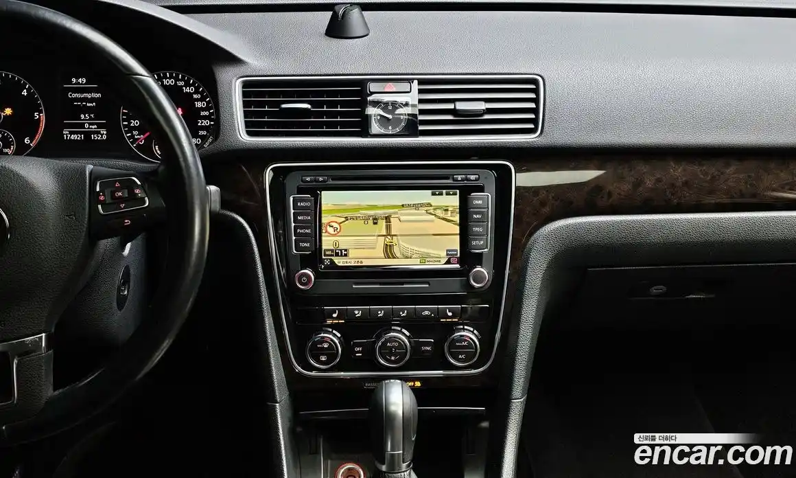 Volkswagen Passat 2014 2.0 Автомат в Москве № 318009, фото 5