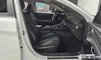 Hyundai Avante 2021 1.6 Автомат в Москве № 319224, миниатюра 3