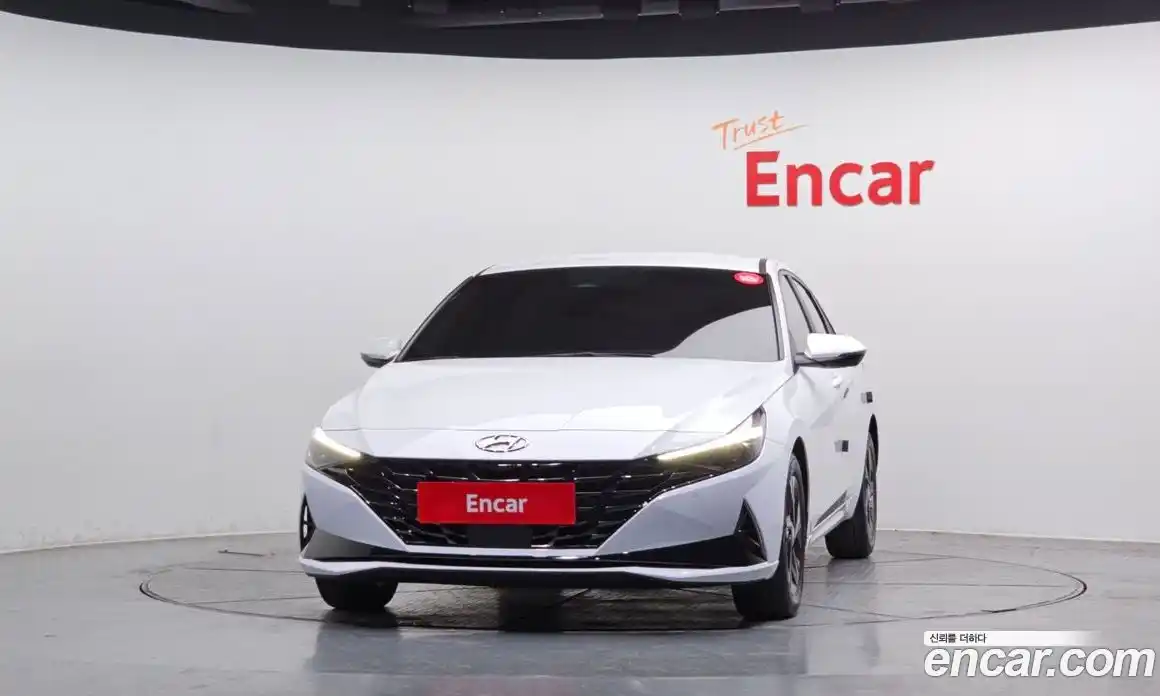 Hyundai Avante 2021 1.6 Автомат в Москве № 319224, фото 4