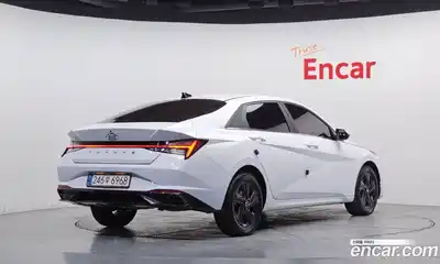 Hyundai Avante 2021 1.6 Автомат в Москве № 319224, миниатюра 9