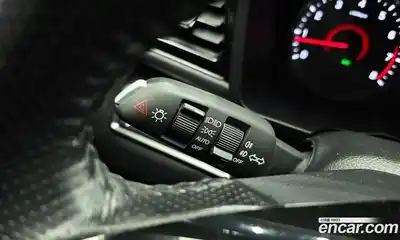 SsangYong TIBOLI 2021 1.5 Автомат в Москве № 32312, миниатюра 11