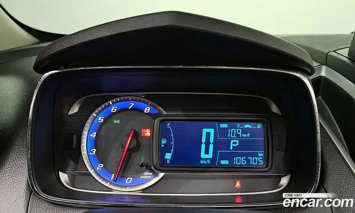 Chevrolet Trax 2014 1.4 Автомат в Москве № 36950, фото 15