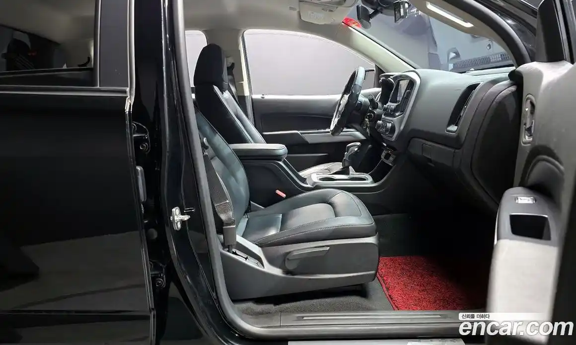 Chevrolet Colorado 2022 3.6 Автомат в Москве № 37253, фото 14