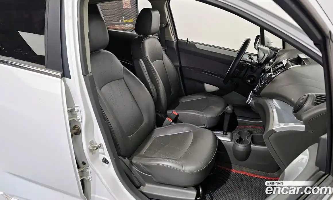 Chevrolet Spark 2014 1.0 Автомат в Москве № 37515, фото 15