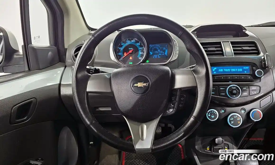 Chevrolet Spark 2014 1.0 Автомат в Москве № 37515, фото 17