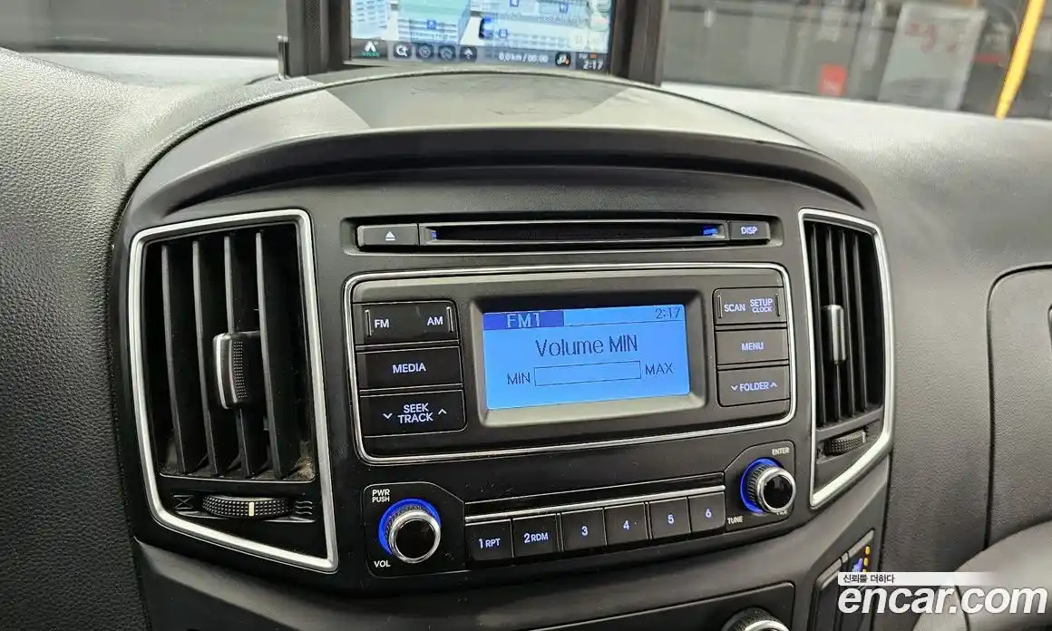 Hyundai Starex 2019 2.5 Автомат в Москве № 3932, фото 11