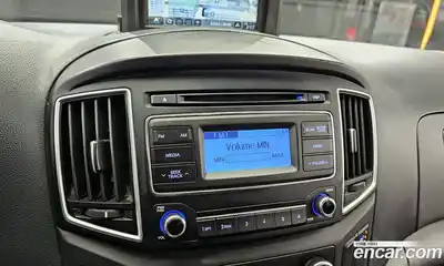 Hyundai Starex 2019 2.5 Автомат в Москве № 3932, миниатюра 11