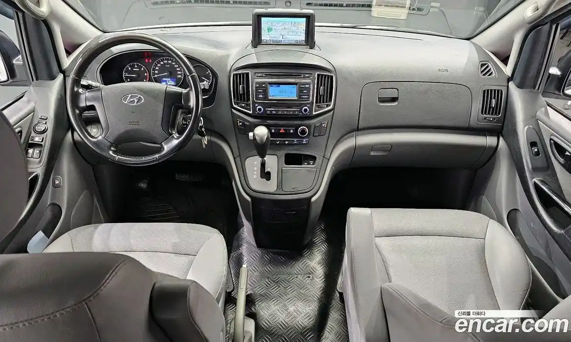 Hyundai Starex 2019 2.5 Автомат в Москве № 3932, фото 17