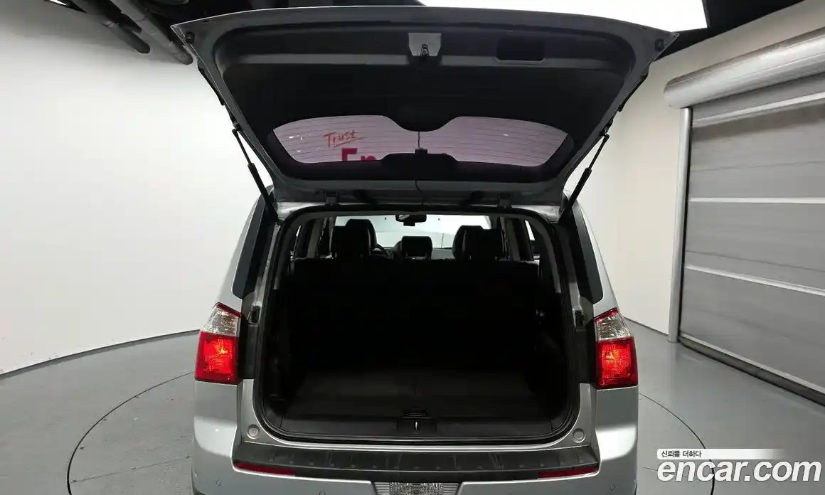 Chevrolet Orlando 2014 2.0 Автомат в Москве № 40569, фото 12