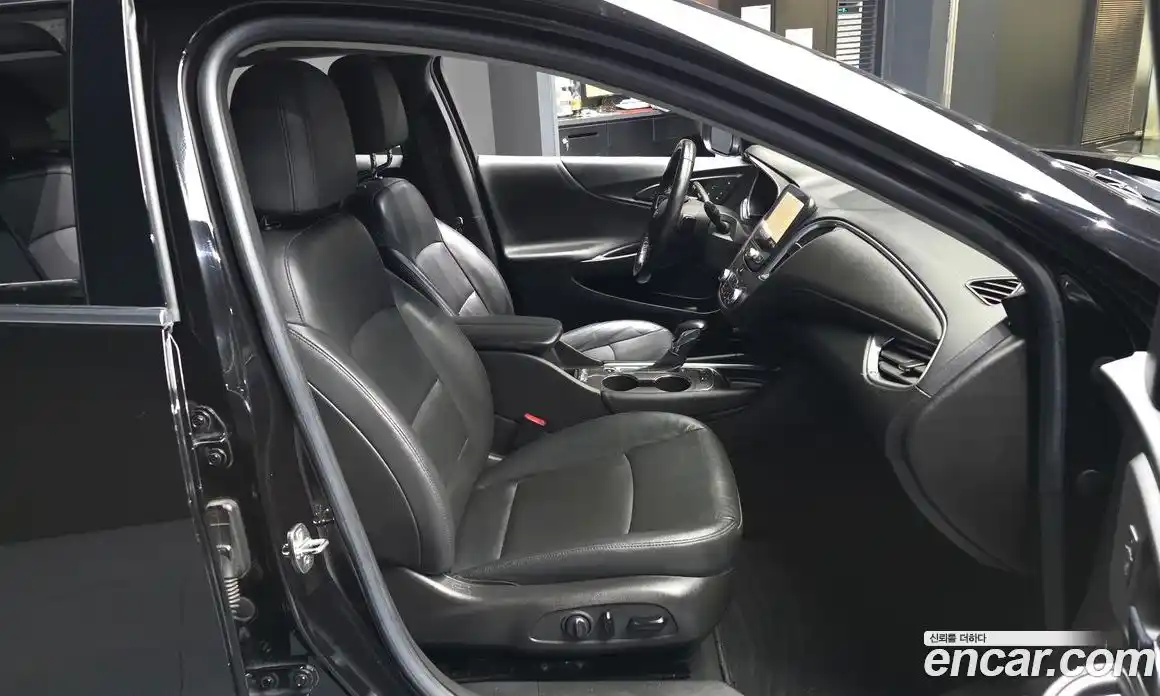 Chevrolet Malibu 2021 2.0 Автомат в Москве № 41905, фото 14