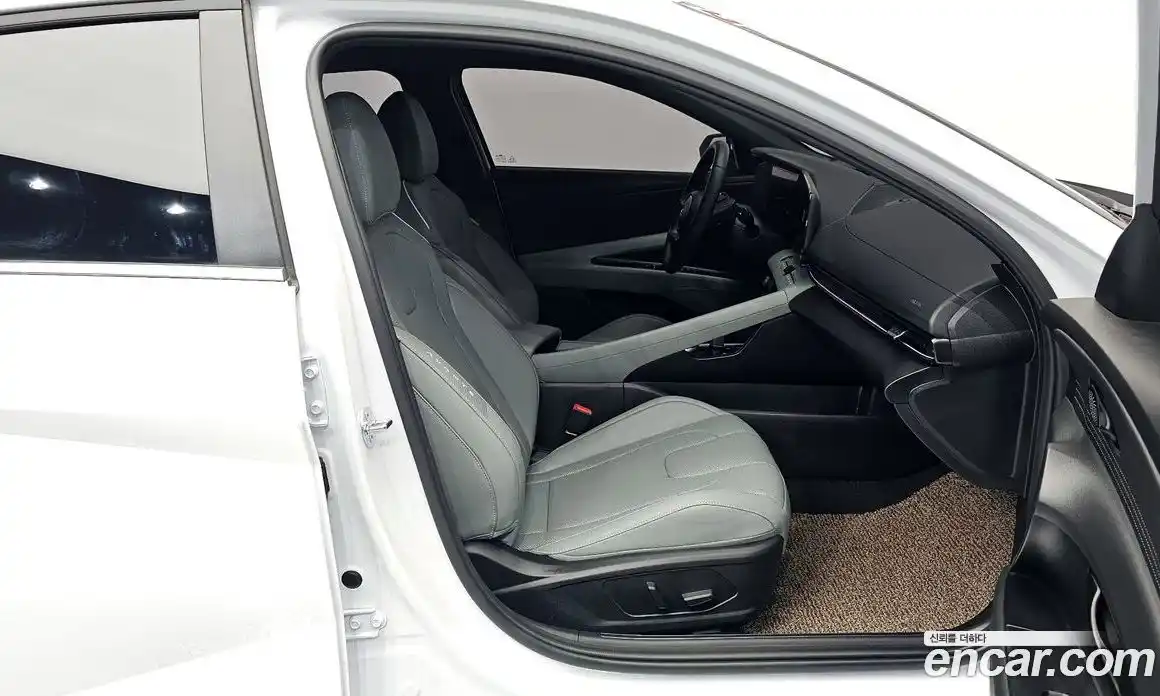 Hyundai Avante 2026 1.6 Автомат в Москве № 43944, фото 15