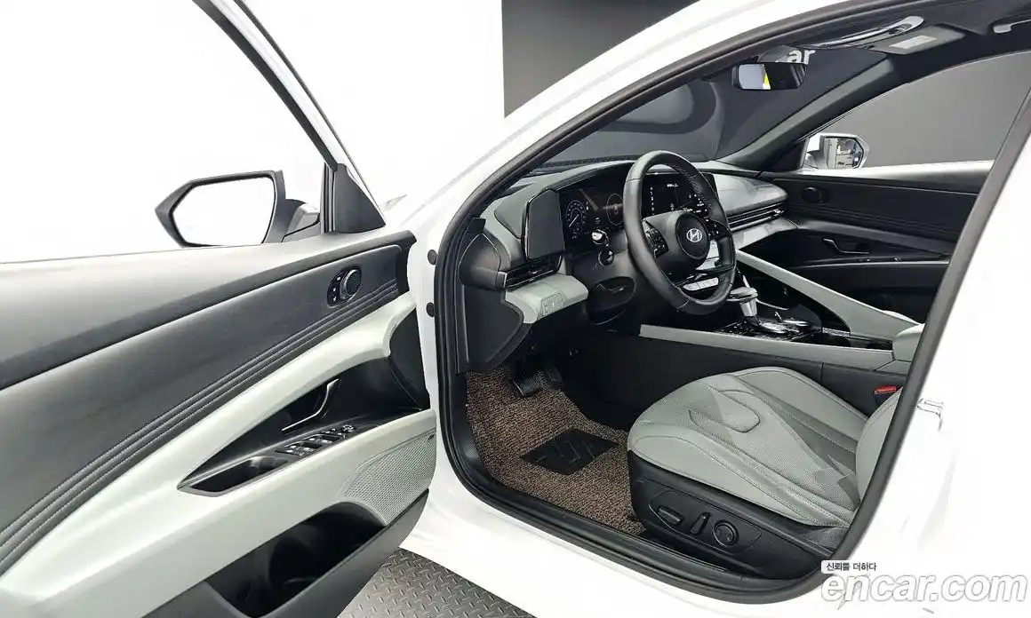 Hyundai Avante 2026 1.6 Автомат в Москве № 43944, фото 16