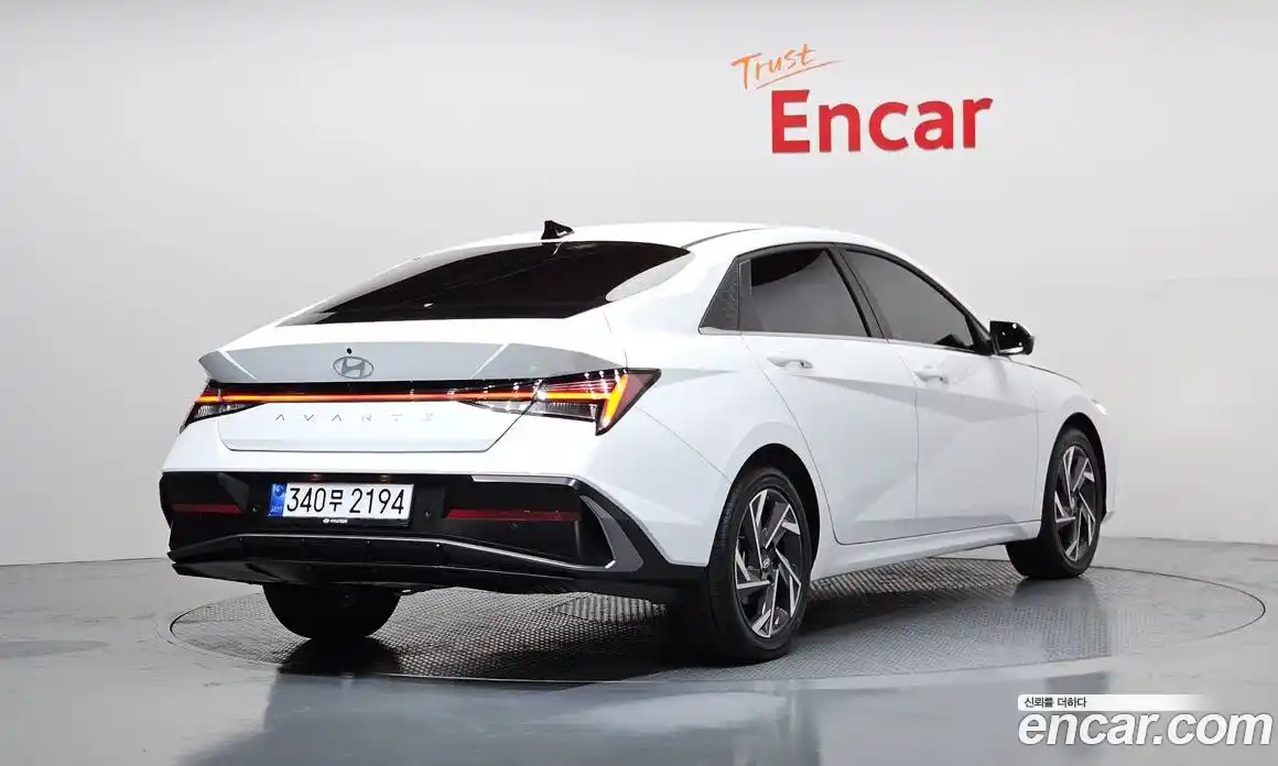 Hyundai Avante 2026 1.6 Автомат в Москве № 43944, фото 5