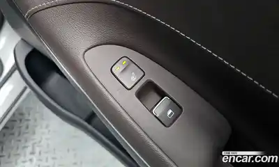 Hyundai Grandeur 2018 3.0 Автомат в Москве № 49625, миниатюра 12