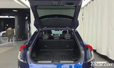 Kia EV6 2023 0.1 Автомат в Москве № 50657, миниатюра 7