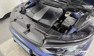 Kia EV6 2023 0.1 Автомат в Москве № 50657, миниатюра 10