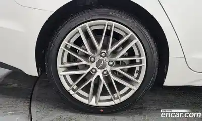 Genesis G70 2019 2.0 Автомат в Москве № 56635, миниатюра 2